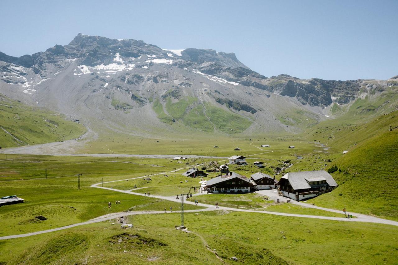 Berghotel Engstligenalp Adelboden Exterior photo