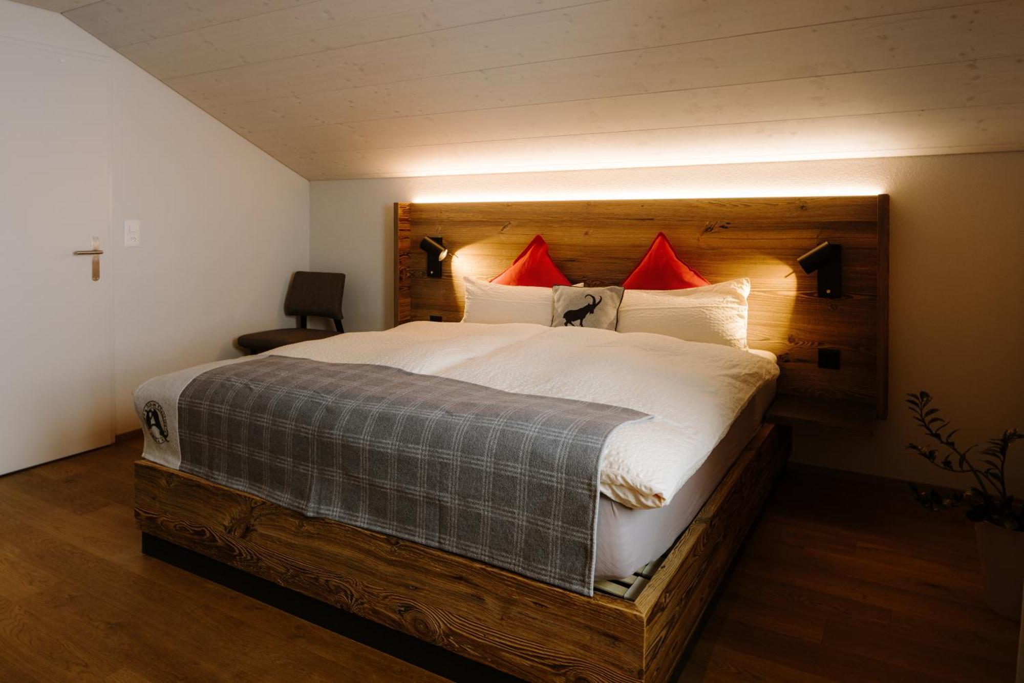 Berghotel Engstligenalp Adelboden Room photo